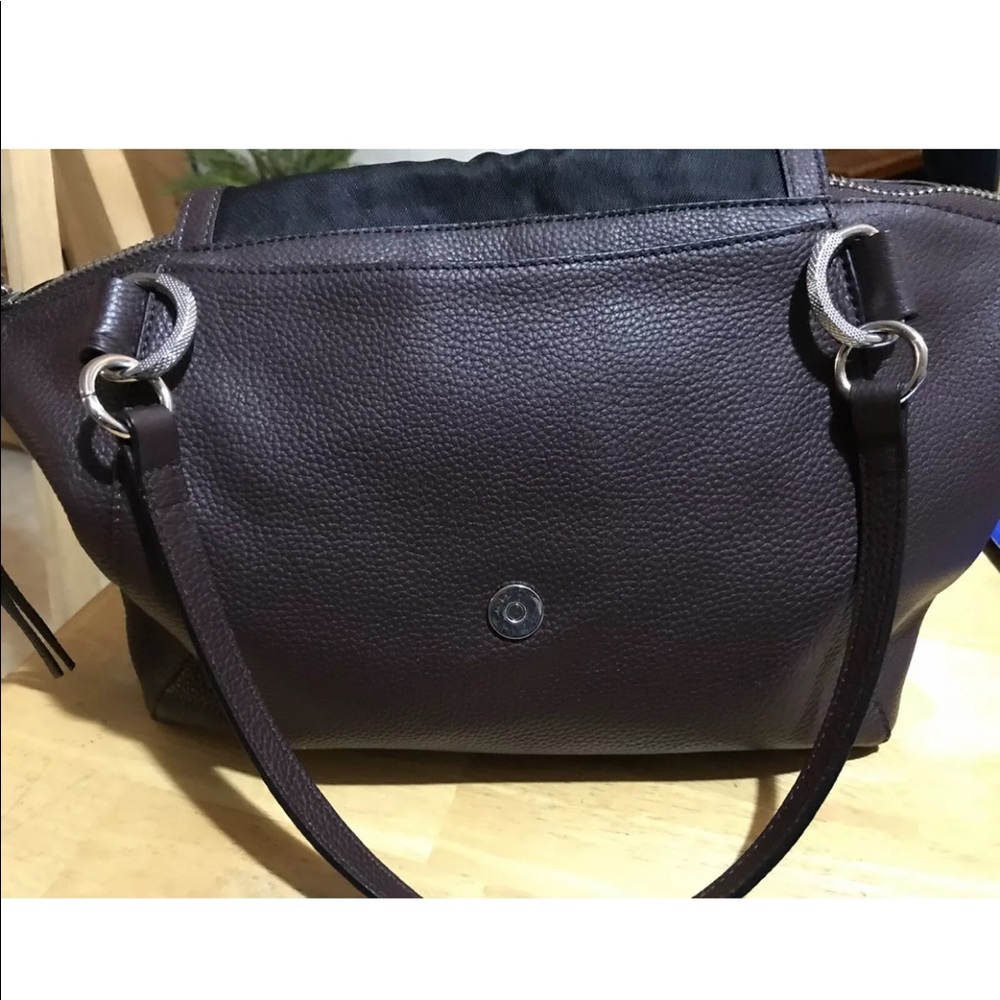 Vince Camuto leather handbag - Picture 7 of 11